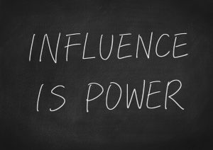 TECH5ToolsFindInfluencers1709-1